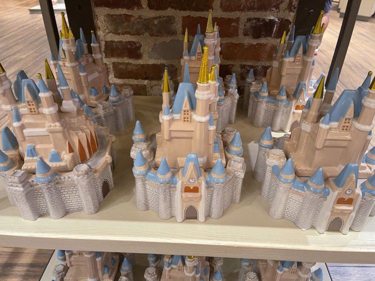 Merchandise Spotlight: The Cinderella Castle Cookie Jar ⋆ Spirit of the  Castle